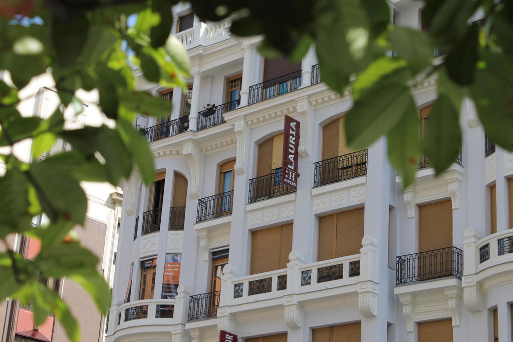 فندق مدريدفي  هوستال لوريا المظهر الخارجي الصورة